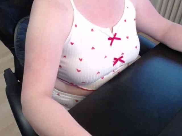 Celina-Rose webcam
