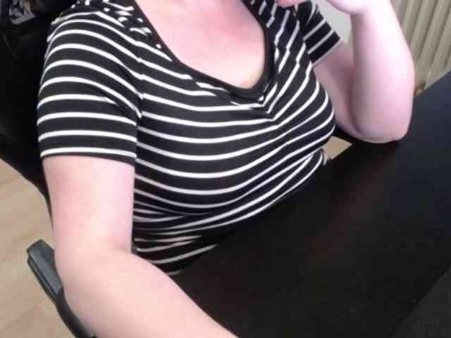 Celina-Rose webcam