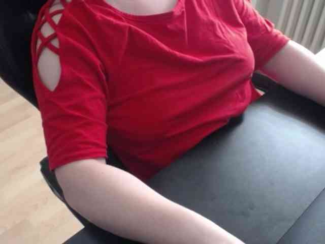 Celina-Rose webcam