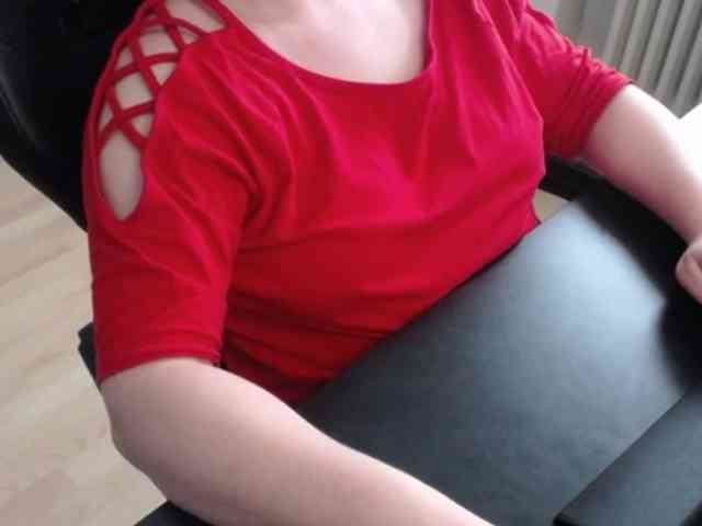 Celina-Rose webcam
