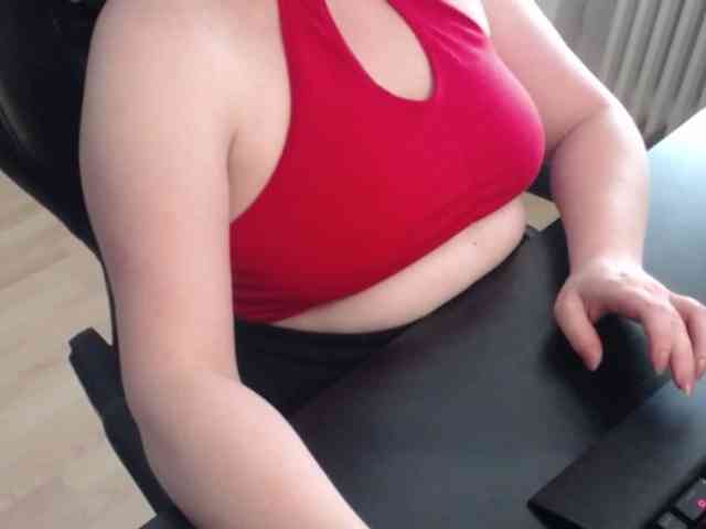 Celina-Rose webcam