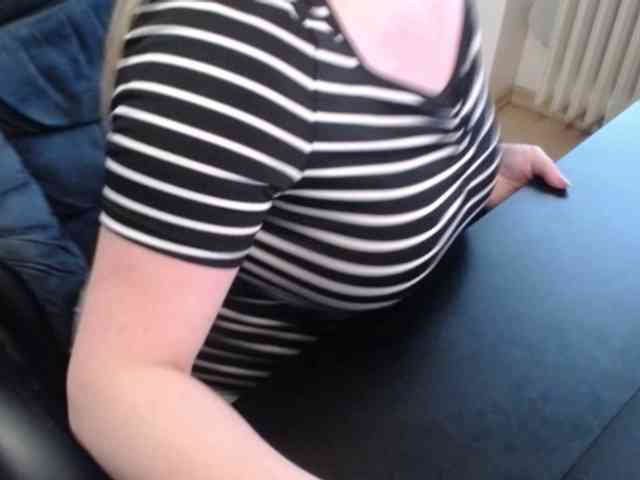 Celina-Rose webcam