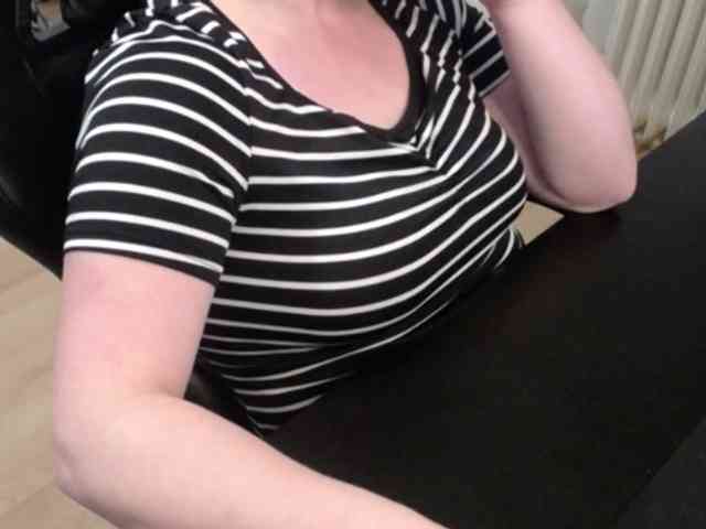 Celina-Rose webcam