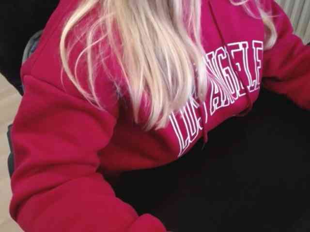Celina-Rose webcam