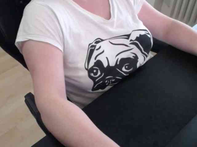 Celina-Rose webcam