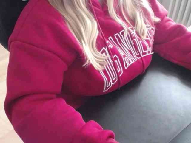 Celina-Rose webcam