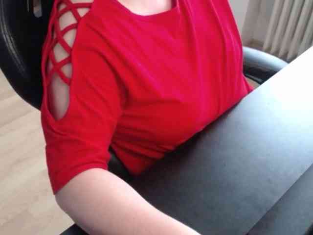 Celina-Rose webcam
