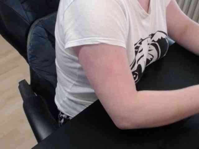 Celina-Rose webcam