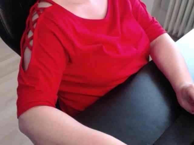 Celina-Rose webcam