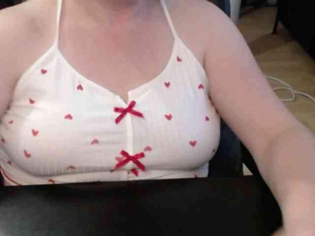 Celina-Rose webcam