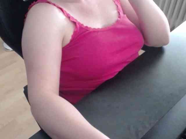 Celina-Rose webcam