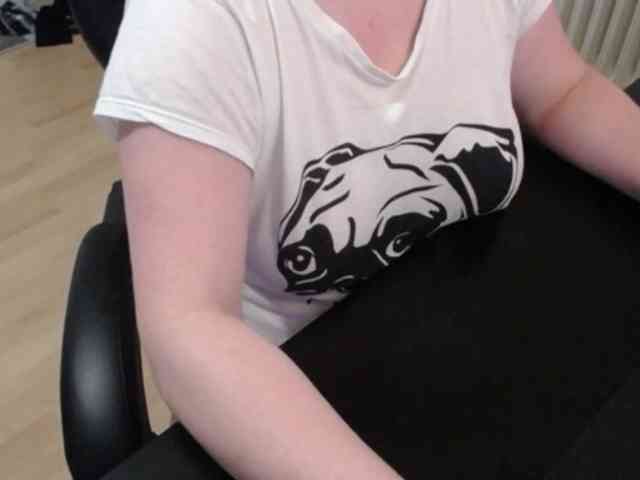 Celina-Rose webcam