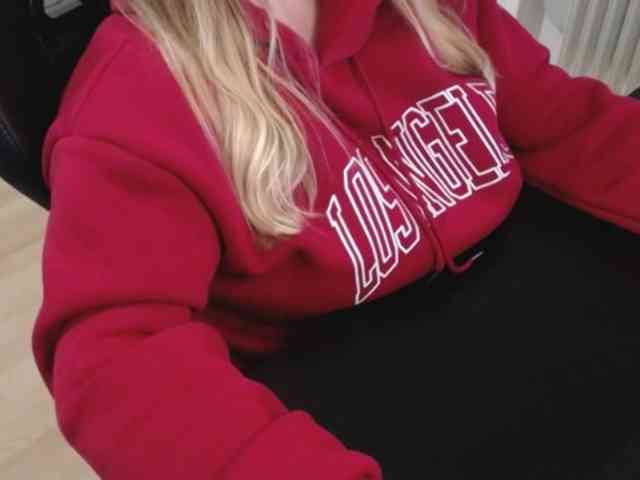 Celina-Rose webcam