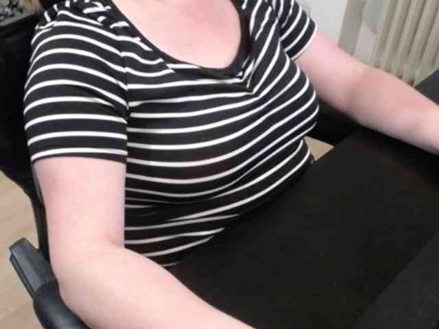 Celina-Rose webcam