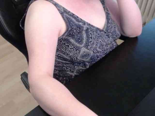 Celina-Rose webcam