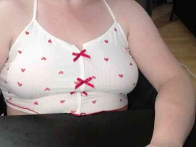 Celina-Rose webcam