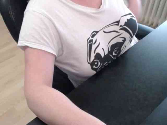 Celina-Rose webcam