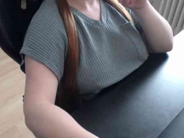 Celina-Rose webcam