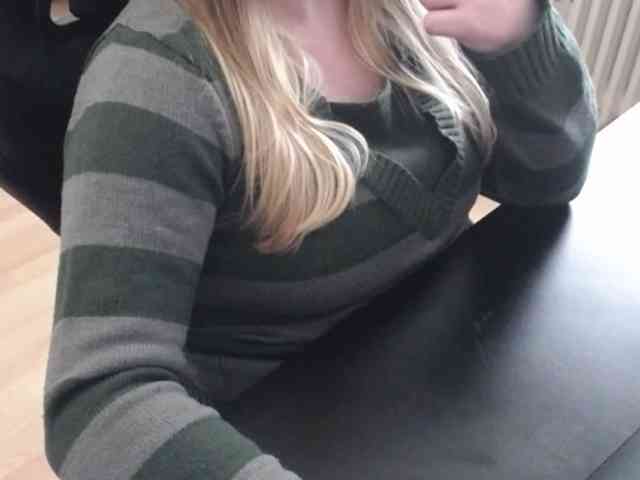 Celina-Rose webcam