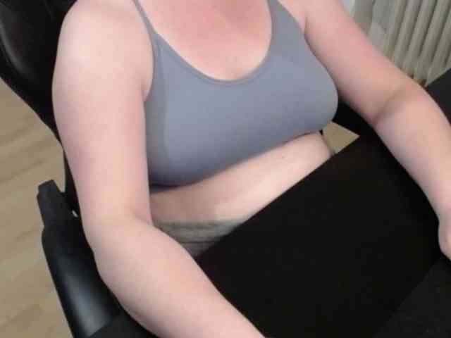 Celina-Rose webcam