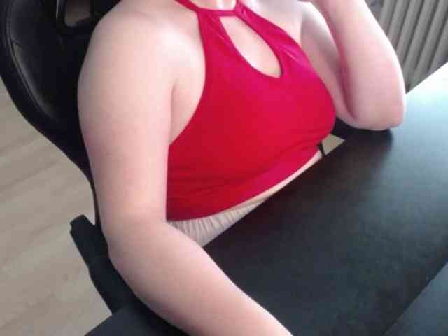 Celina-Rose webcam
