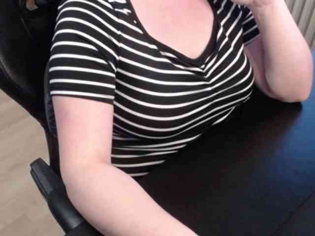 Celina-Rose webcam