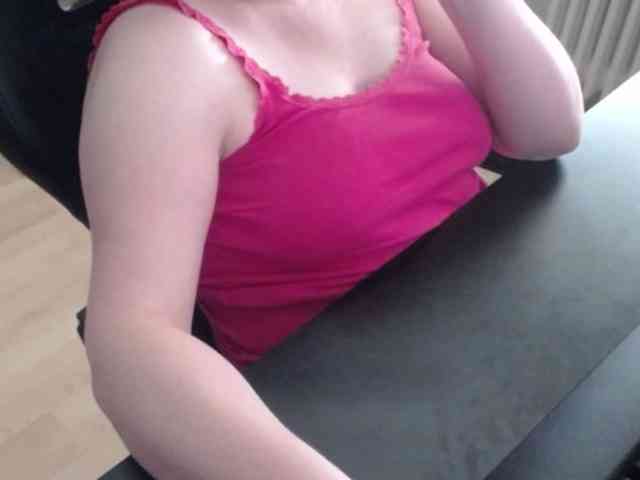 Celina-Rose webcam