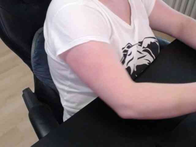 Celina-Rose webcam