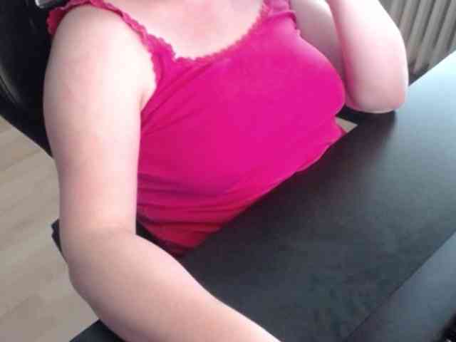 Celina-Rose webcam