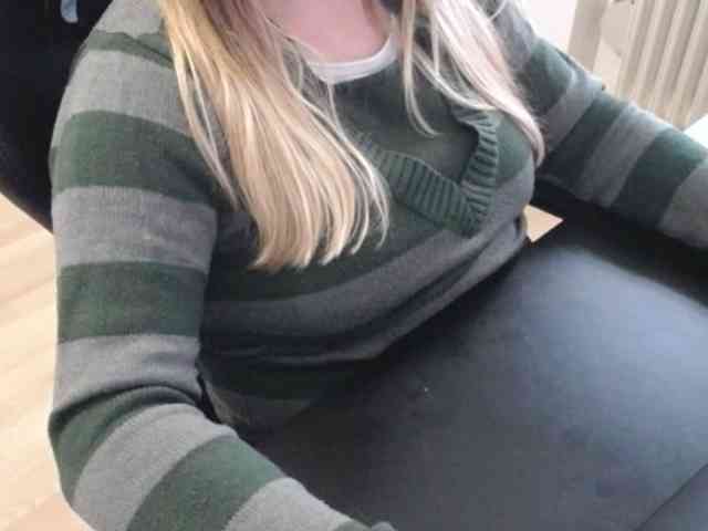 Celina-Rose webcam