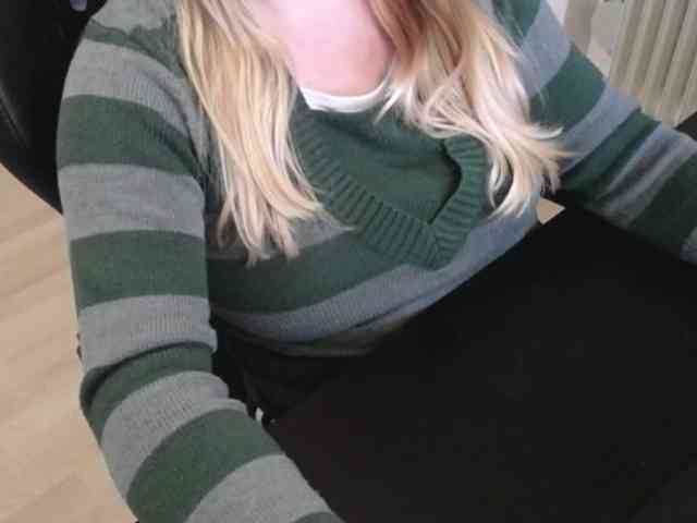 Celina-Rose webcam