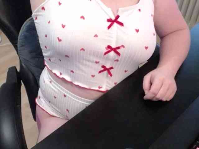Celina-Rose webcam
