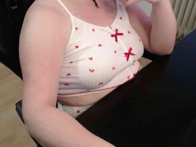 Celina-Rose webcam