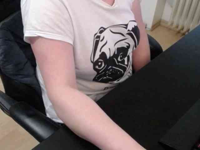 Celina-Rose webcam
