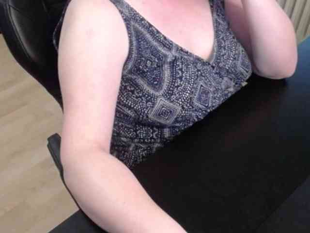 Celina-Rose webcam