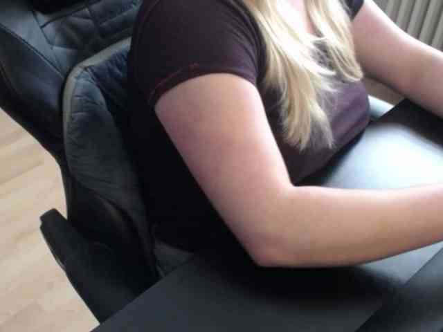 Celina-Rose webcam