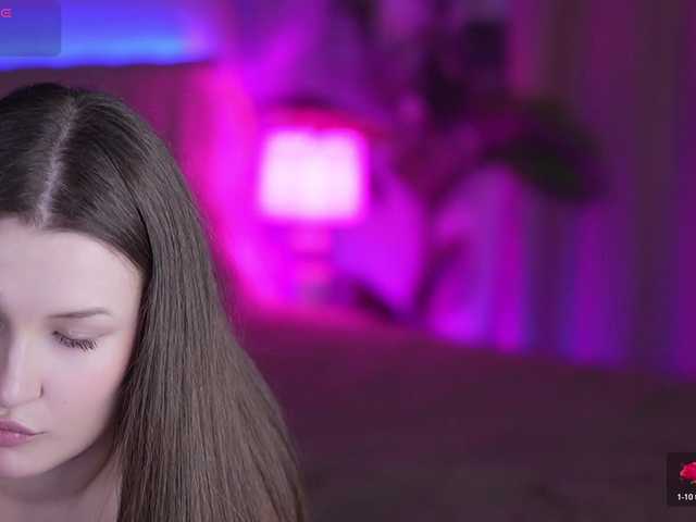 OneLaya's BongaCams show and profile