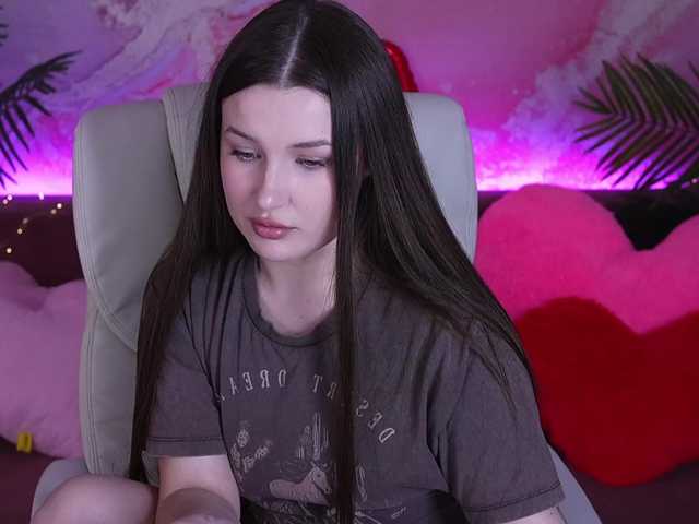 OneLaya's BongaCams show and profile