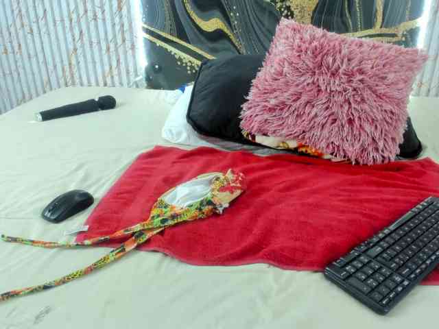 Layqueen77 webcam