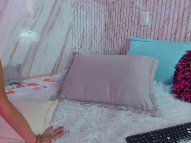 Layqueen77 webcam