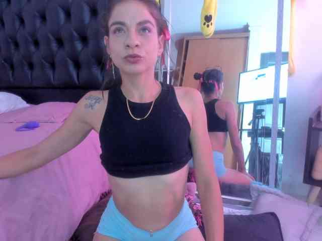 Layqueen77 webcam