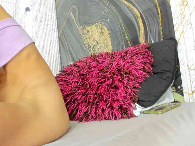 Layqueen77 webcam