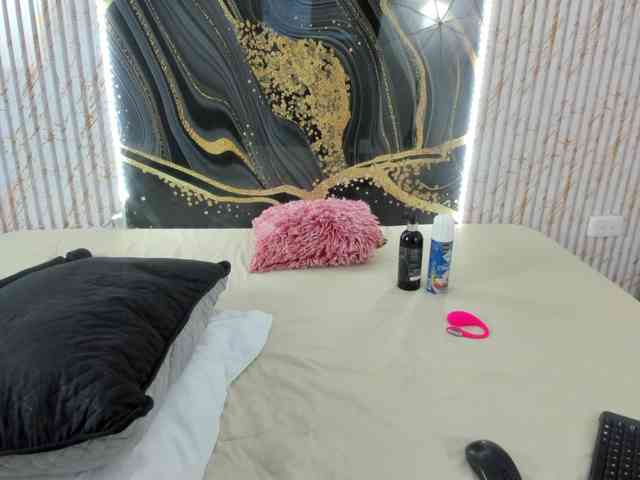 Layqueen77 webcam