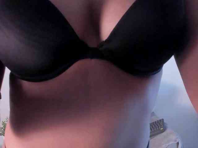 EmmaCoel webcam
