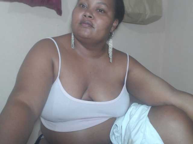 MelodyHall webcam bongacams model stream image