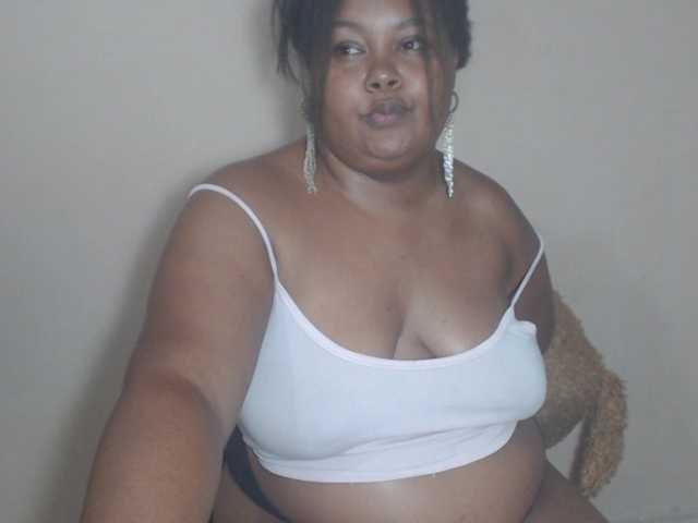 MelodyHall webcam bongacams model stream image
