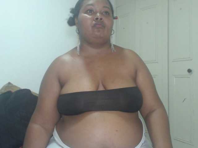 MelodyHall webcam bongacams model stream image