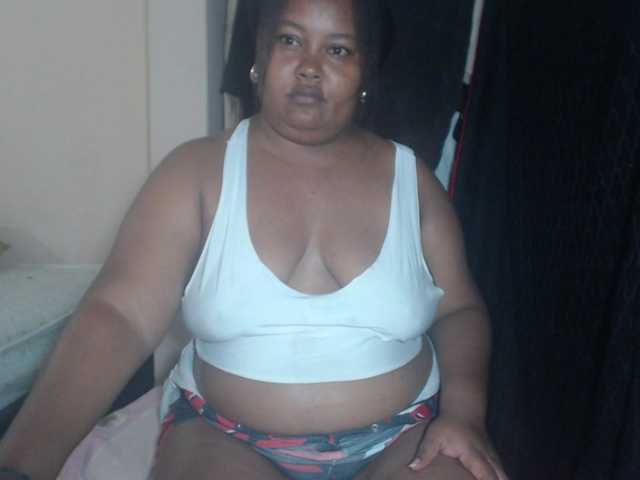 MelodyHall from BongaCams