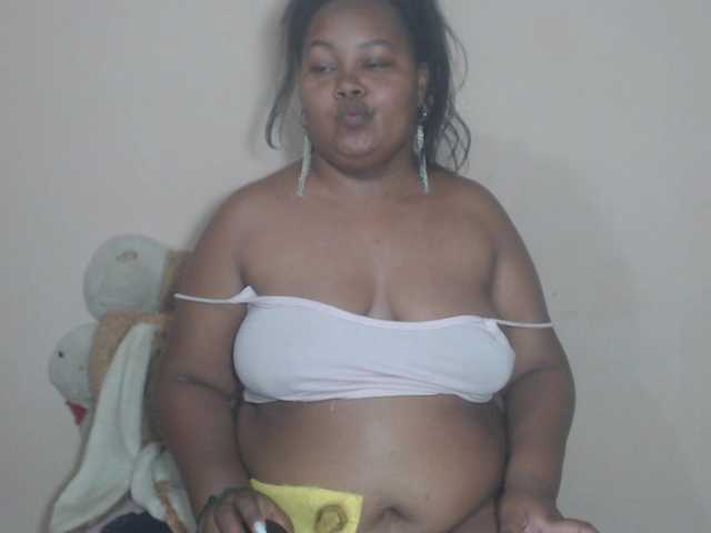 MelodyHall webcam bongacams model stream image