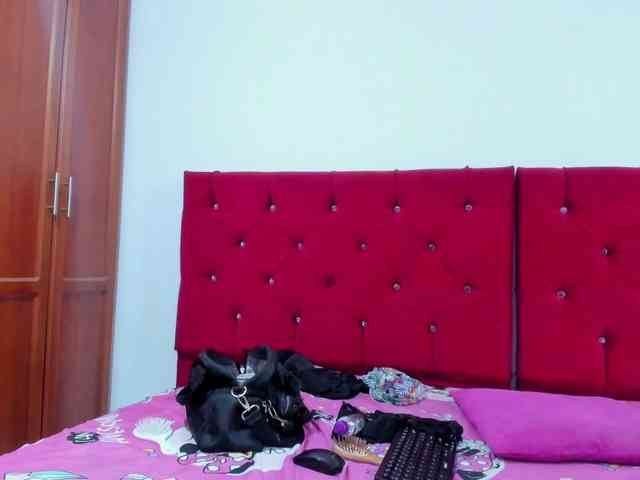 youlittle-perverts webcam